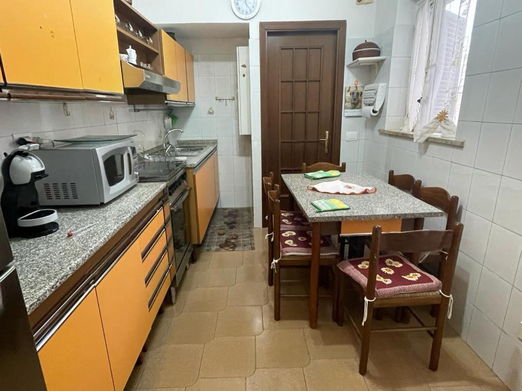 Casa Vacanze Pigneto Roma エクステリア 写真